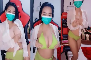 Bokep Live Chiara Goyang Baju Transparan Hot Show